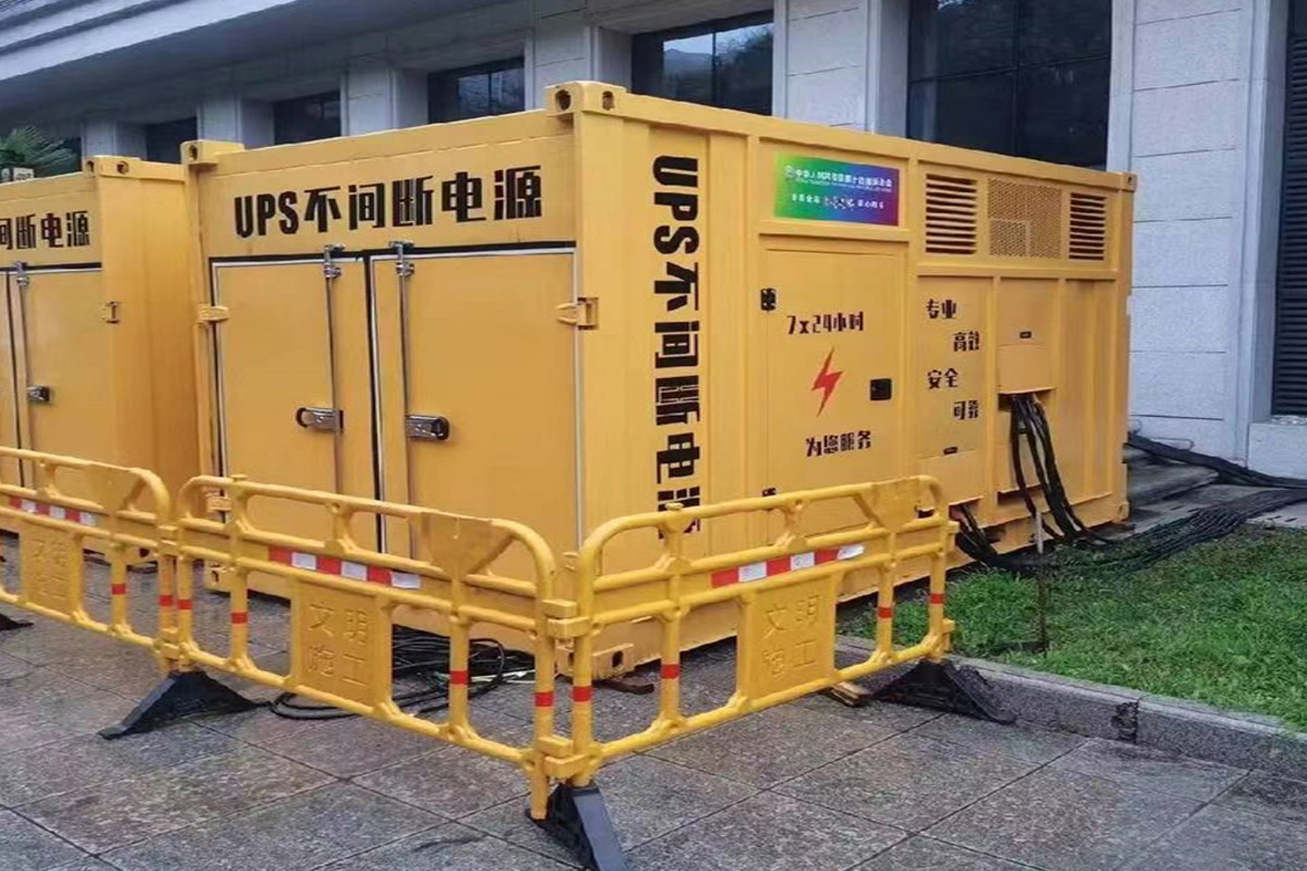 云南发电机租赁施工现场